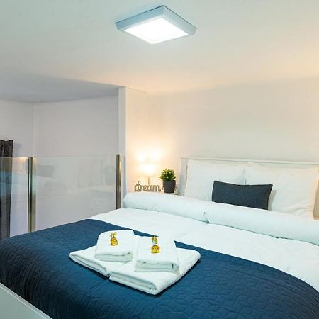 Bella Mia - Entire Apartment Near Liszt Ferenc Ter Budapeşte Dış mekan fotoğraf