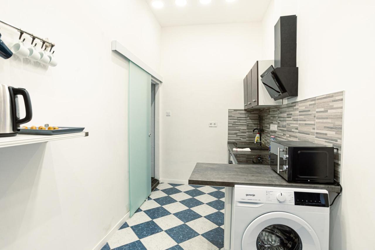 Bella Mia - Entire Apartment Near Liszt Ferenc Ter Budapeşte Dış mekan fotoğraf